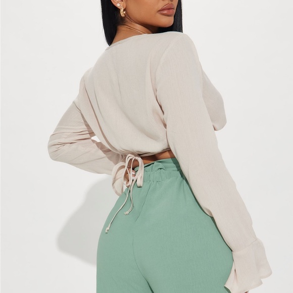 Beige blouse crop top - Picture 3 of 6